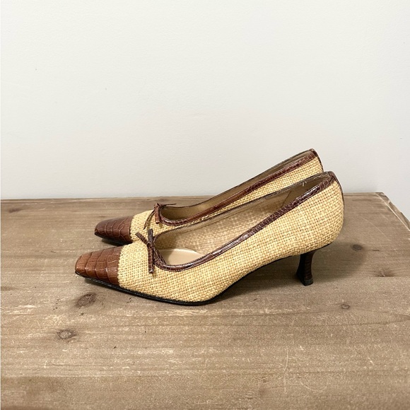 Stuart Weitzman Woven Kitten Heels Size 7.5 - Picture 1 of 7